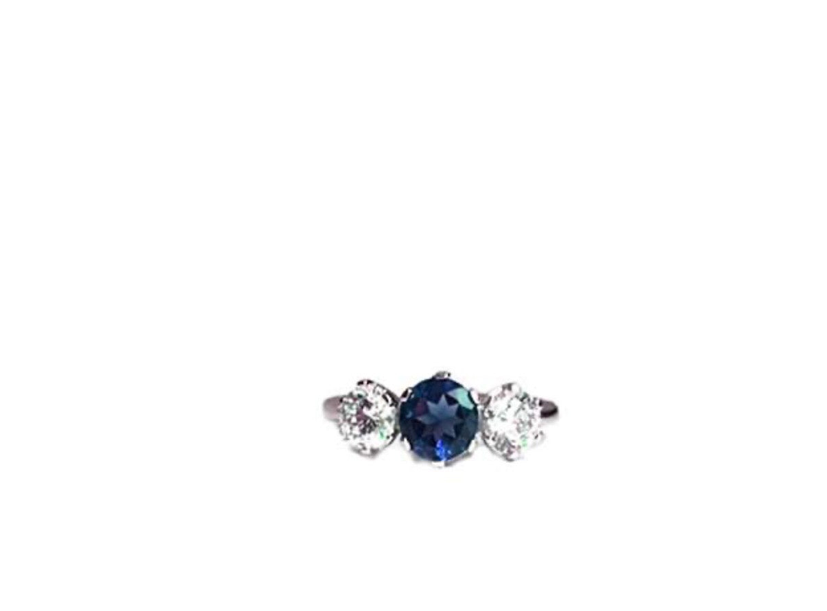 Brilliant Cut Trilogy Ring