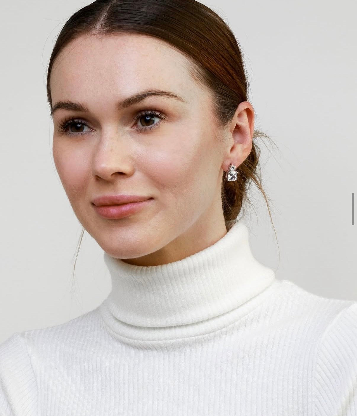 5ct Cushion and 0.5ct Brilliant Cut Earring