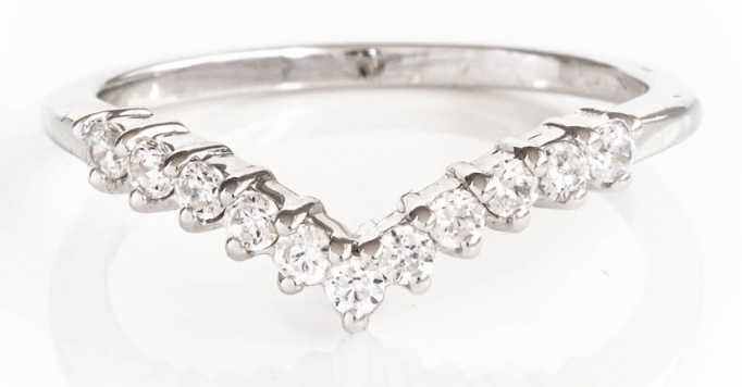 Half V Shaped Ring