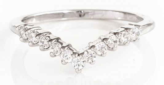 Half V Shaped Ring